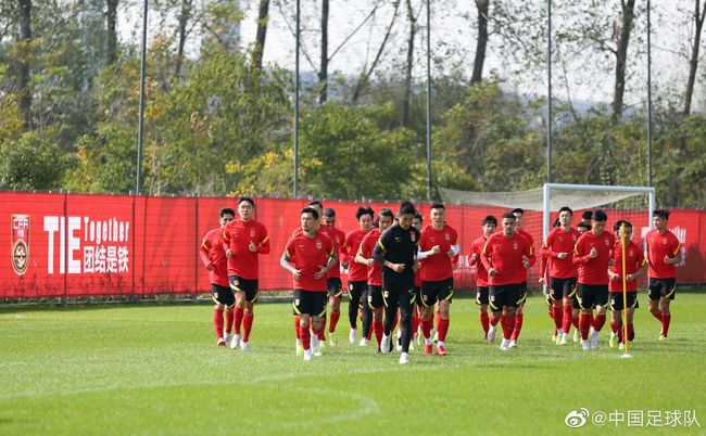 关于防守瓦伦西亚的防守非常有侵略性，我们也必须做到这点，我们必须在防守方面做出很多改进。